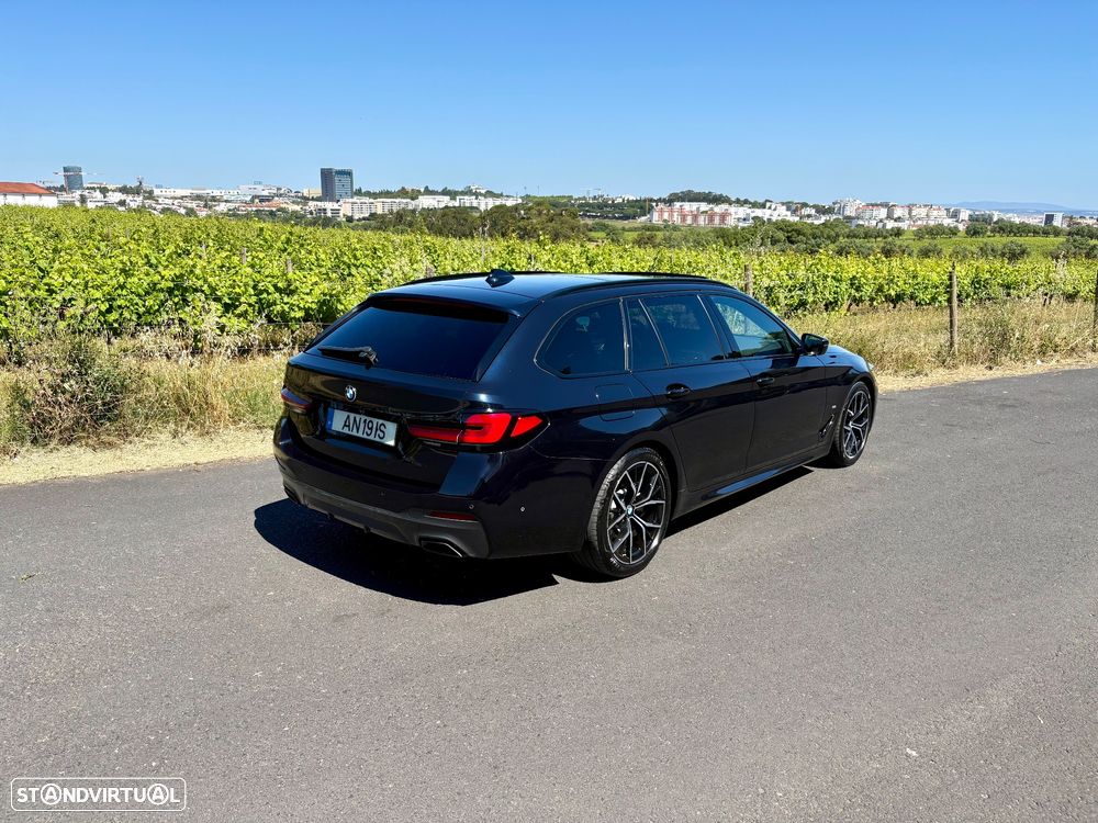 BMW 520 d Pack Desportivo M Auto - 4