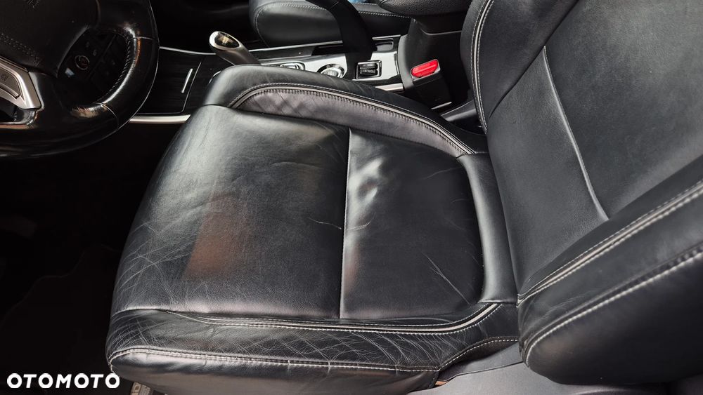 Mitsubishi Outlander - 18