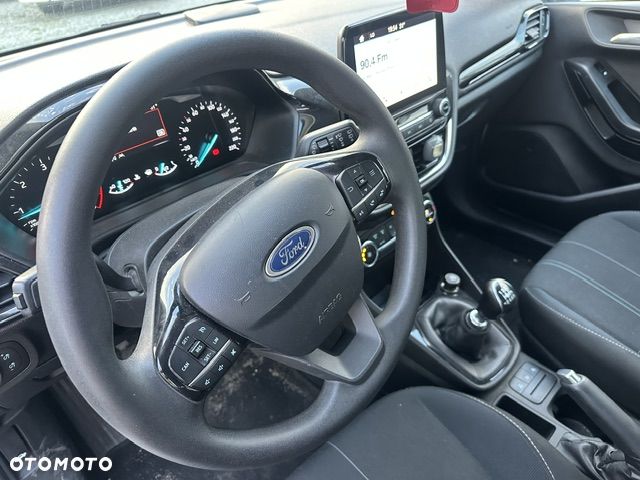 Ford Fiesta 1.5 TDCi ACTIVE - 9