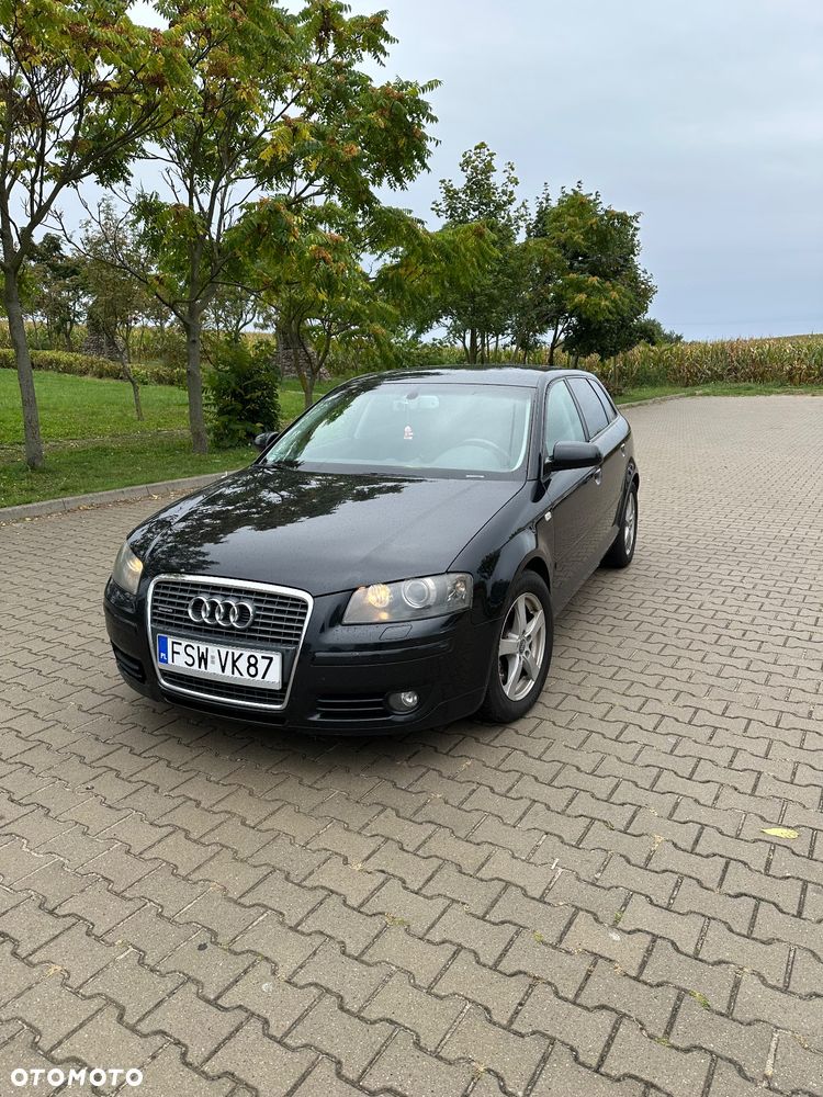 Audi A3 Sportback 2.0T FSI Quattro Ambition - 1