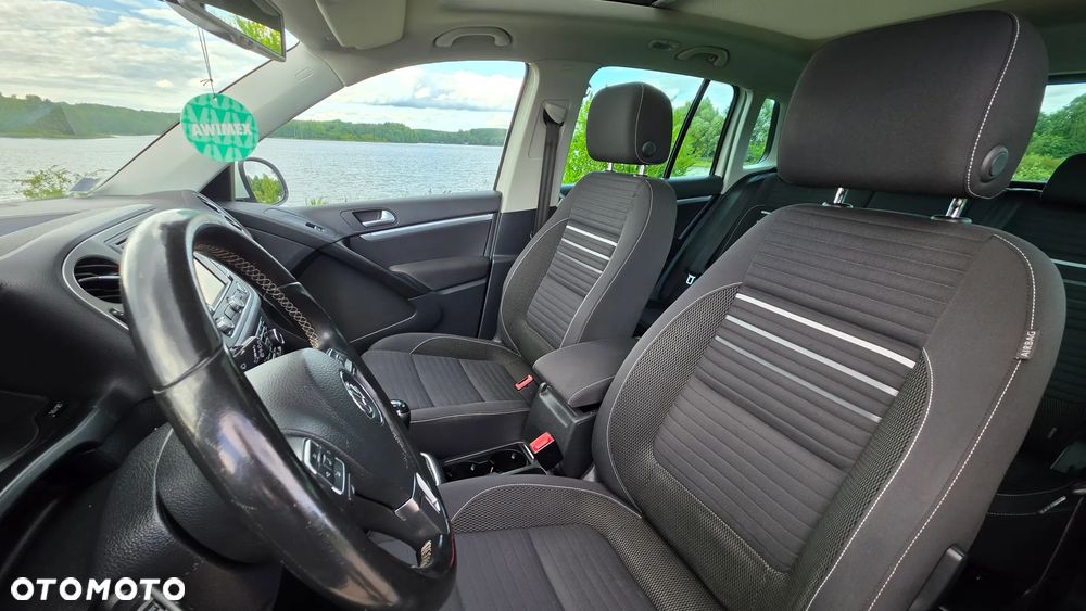Volkswagen Tiguan 2.0 TDI DPF BlueMotion Technology Cup Sport & Style - 12