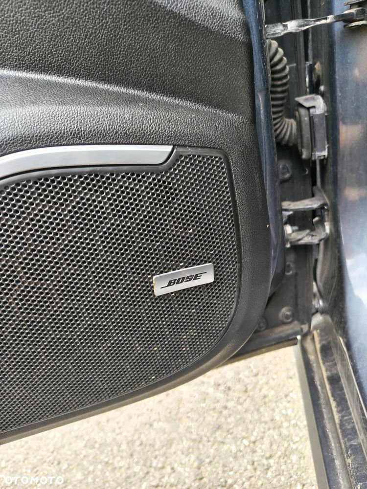 Renault Megane ENERGY dCi 130 BOSE EDITION - 13