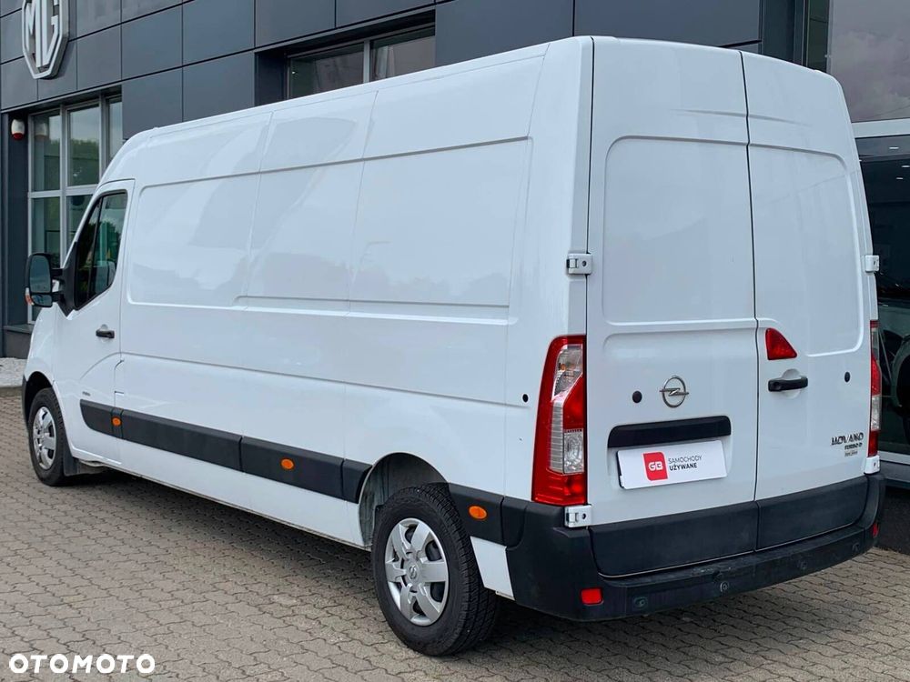 Opel movano - 12