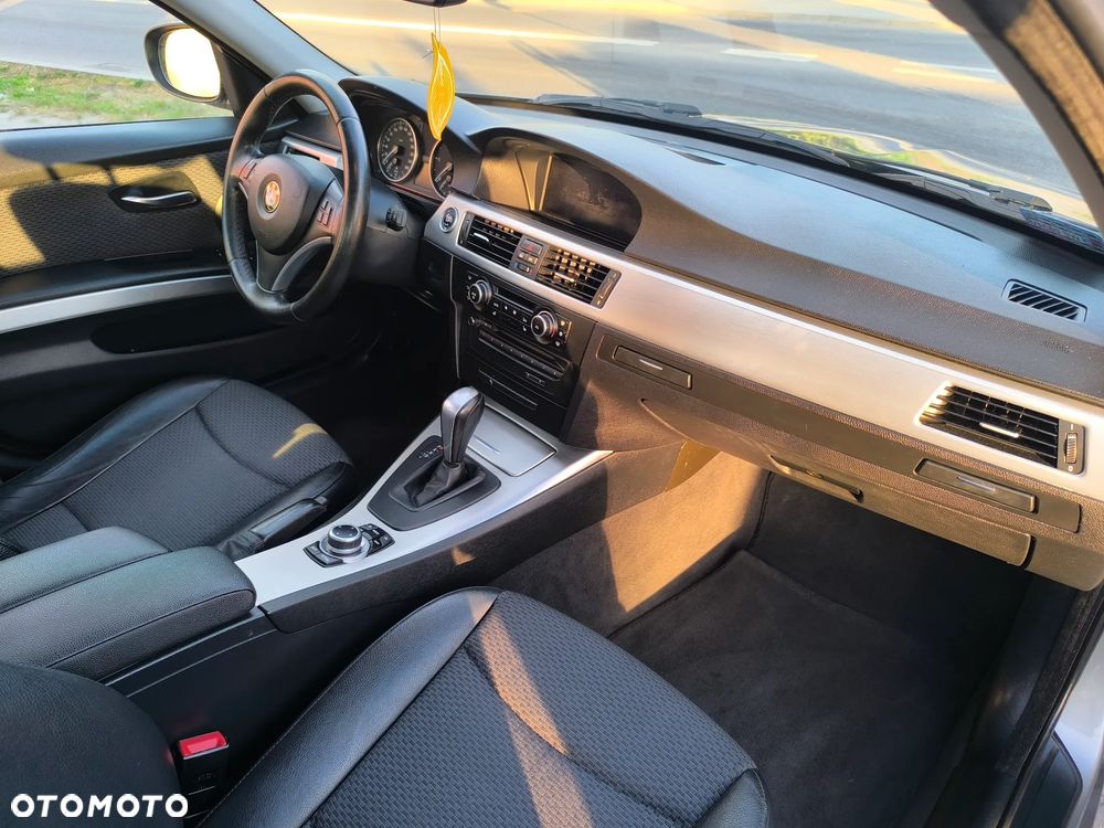 BMW Seria 3 - 16