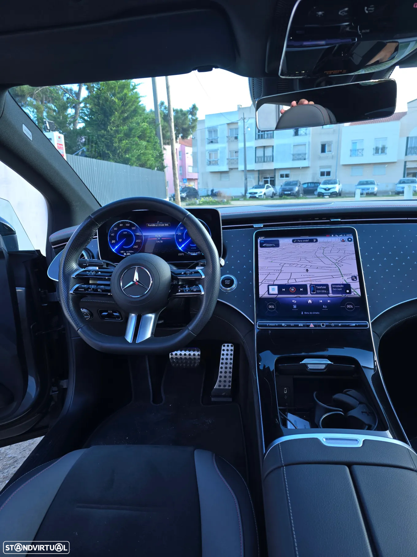 Mercedes-Benz EQE 300 AMG Line - 32