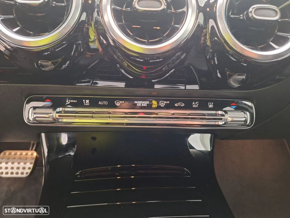 Mercedes-Benz A 250 e 8G-DCT Advanced AMG Line - 6