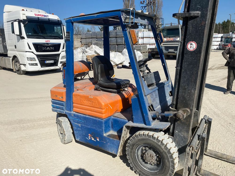 Toyota 425FGF25 - 4