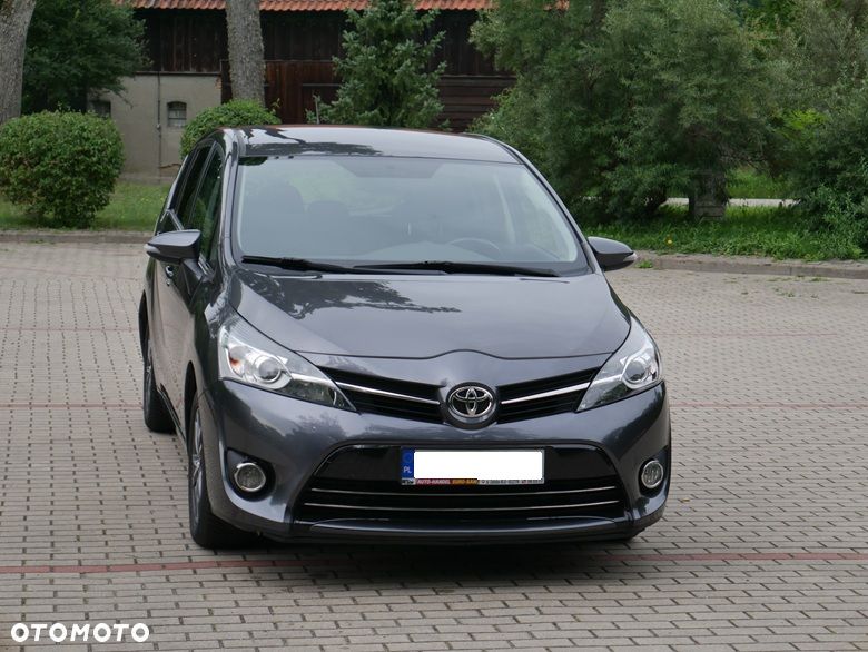 Toyota Verso 1.8 Edition - 3
