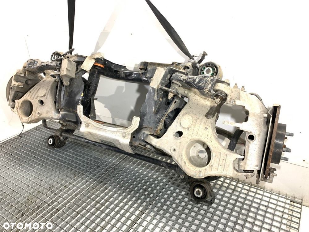 BELKA TYŁ  JAGUAR E-PACE (X540) 2017 - 2022 2.0 D180 AWD 132 kW [179 KM] olej napędowy 2017 - 2022 - 8