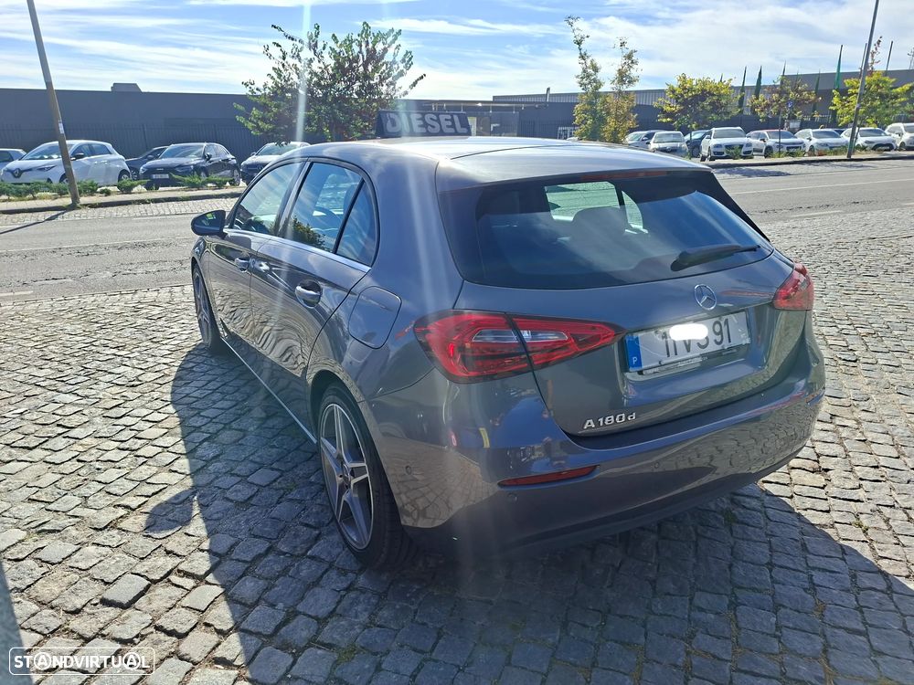 Mercedes-Benz A 180 d Style Plus Aut. - 12
