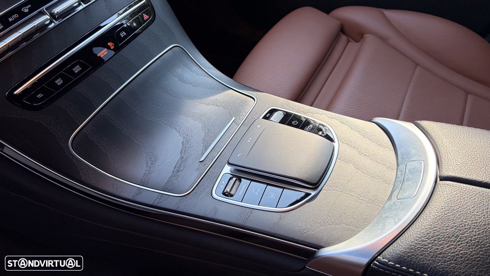 Mercedes-Benz GLC 300 de 4Matic 9G-TRONIC AMG Line - 44