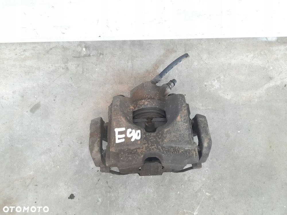 ZACISK PRAWY PRZÓD HAMULCOWY BMW 3 E90 E91 2,0 D - 1