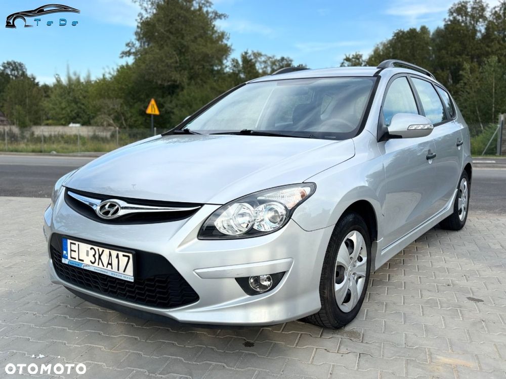 Hyundai i30 1.6 CRDi Comfort EU5 - 3