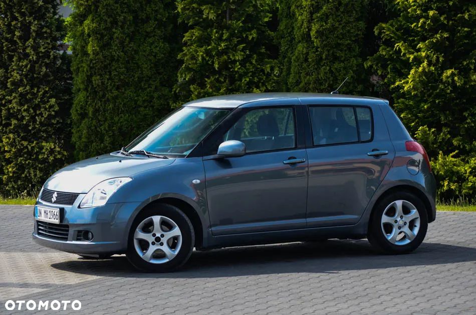 Suzuki Swift 1.3 4x4 Comfort - 4