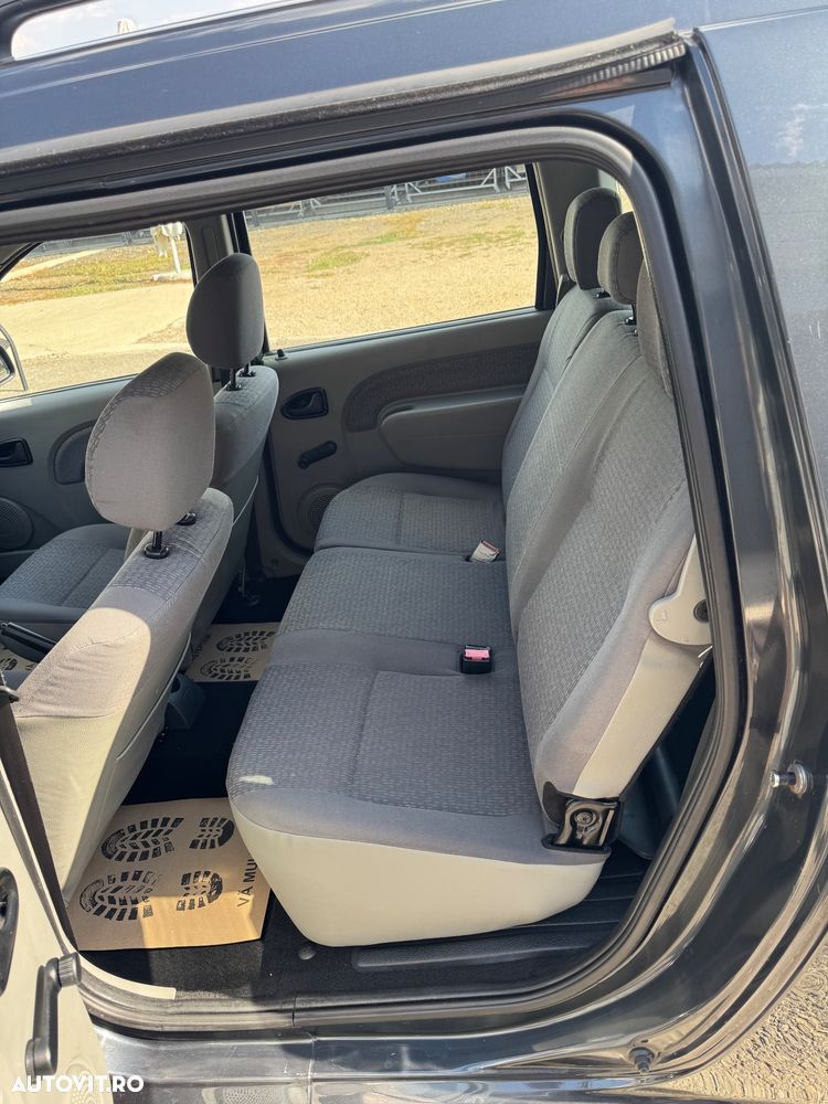 Dacia Logan Express 1.5 dCi - 6