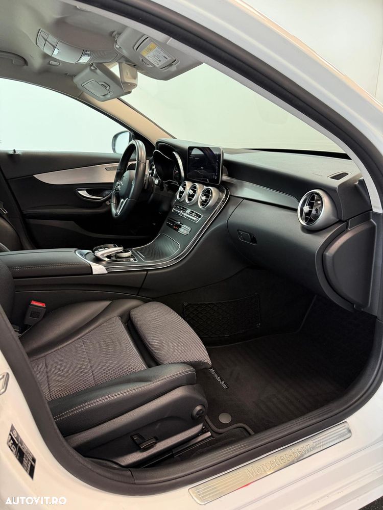 MERCEDES-BENZ C-Class 2019 — imagine 16