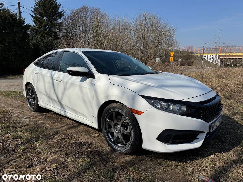 Honda Civic 2.0 i-VTEC LX CVT - 3