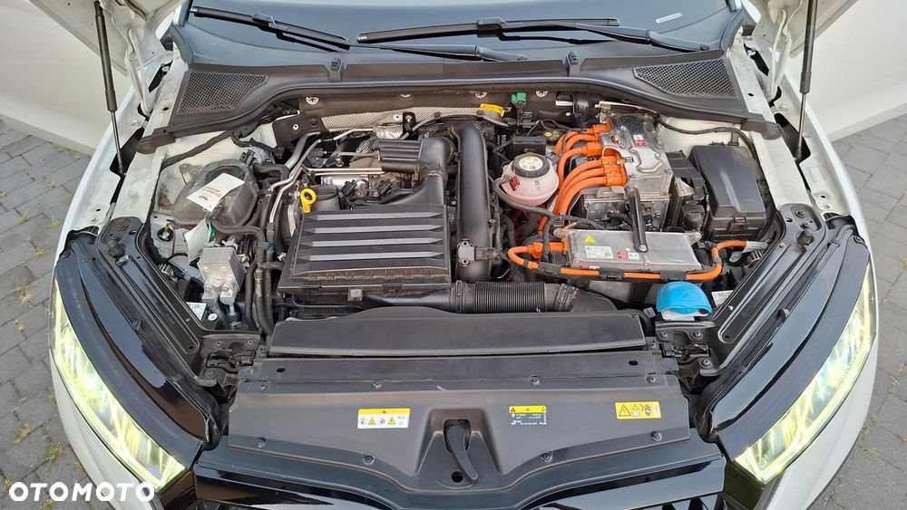 Skoda Octavia 1.4 TSI DSG Style - 28