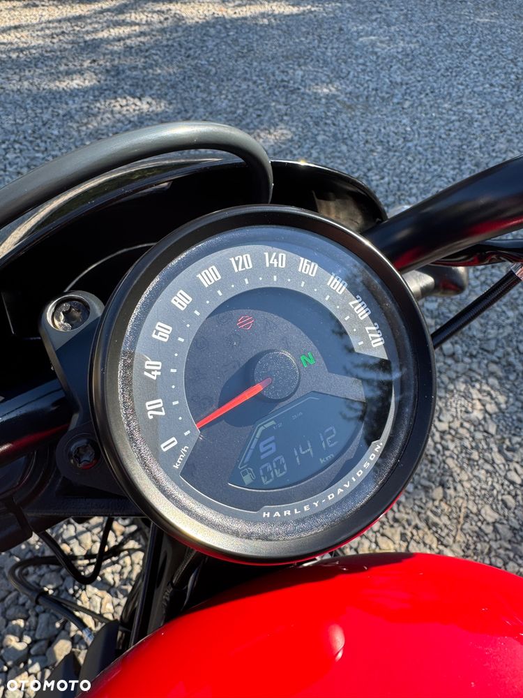 Harley-Davidson Sportster Nightster 975 - 8