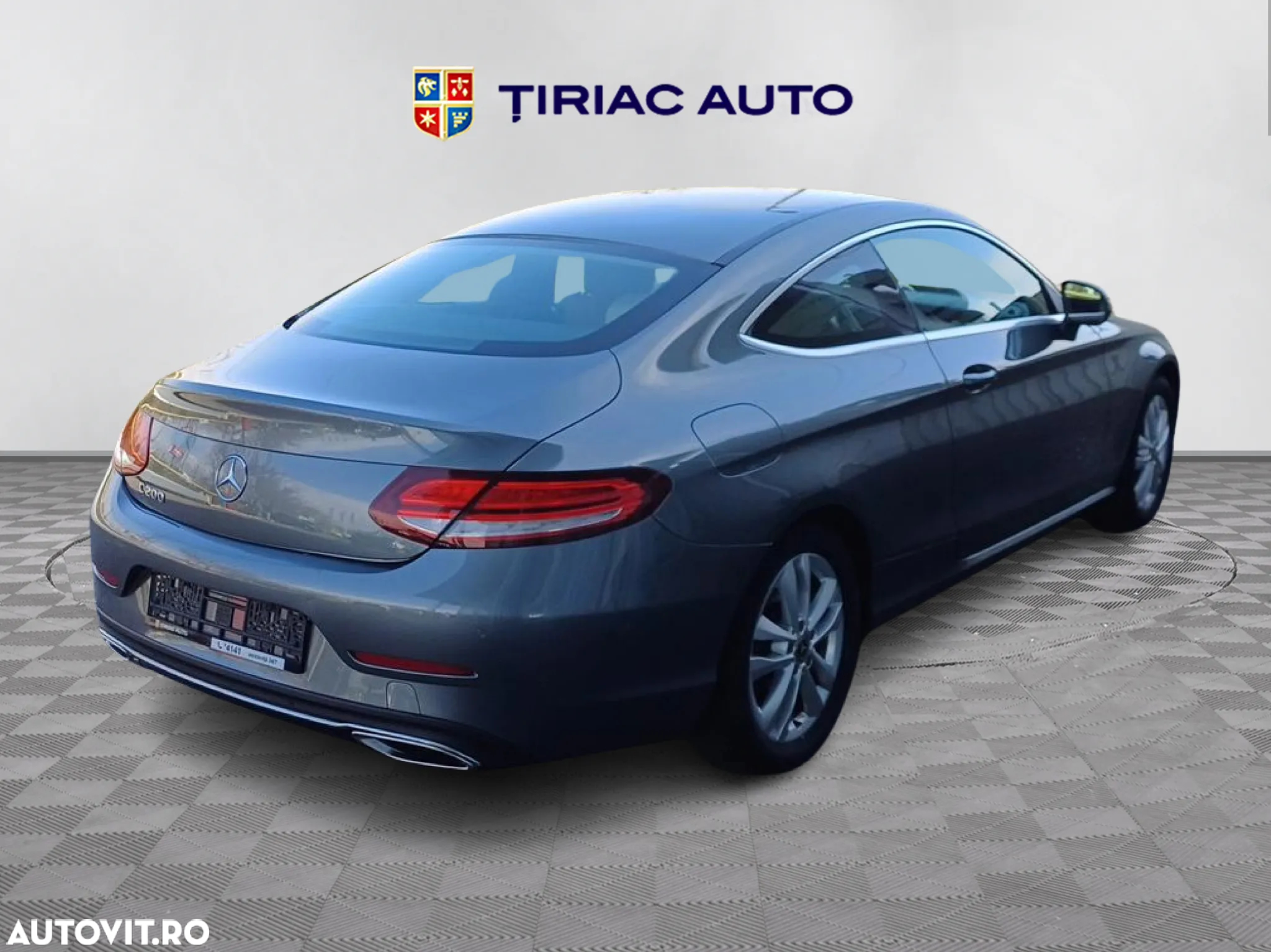 Mercedes-Benz C - 6