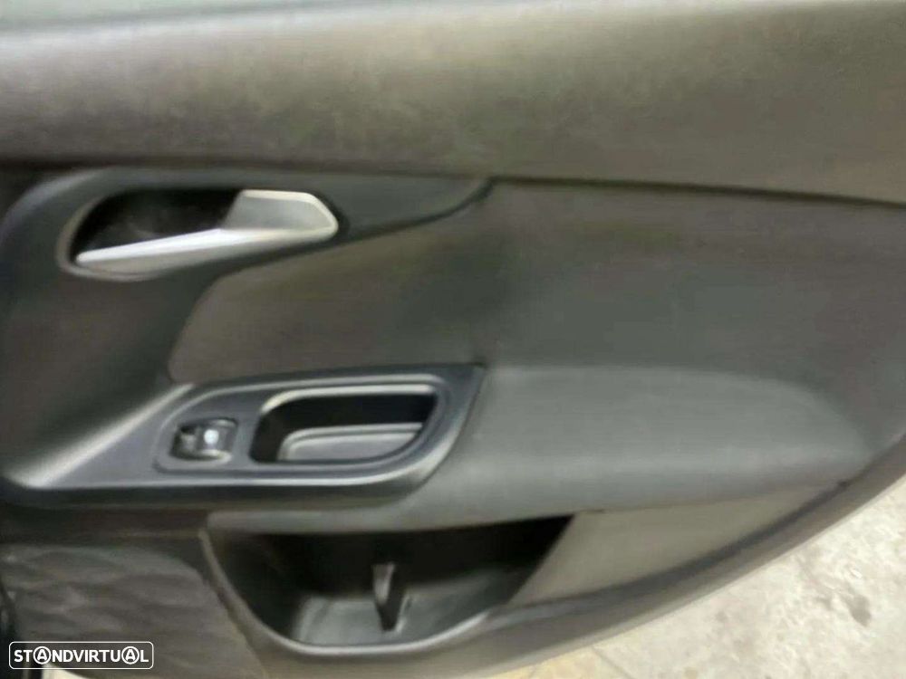 Fiat Tipo 1.3 M-Jet Lounge - 22