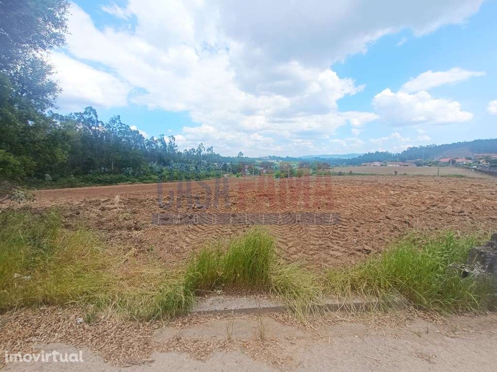 Terreno em Vilarinho das Cambas - Vila Nova de Famalicão - Grande imagem: 5/7