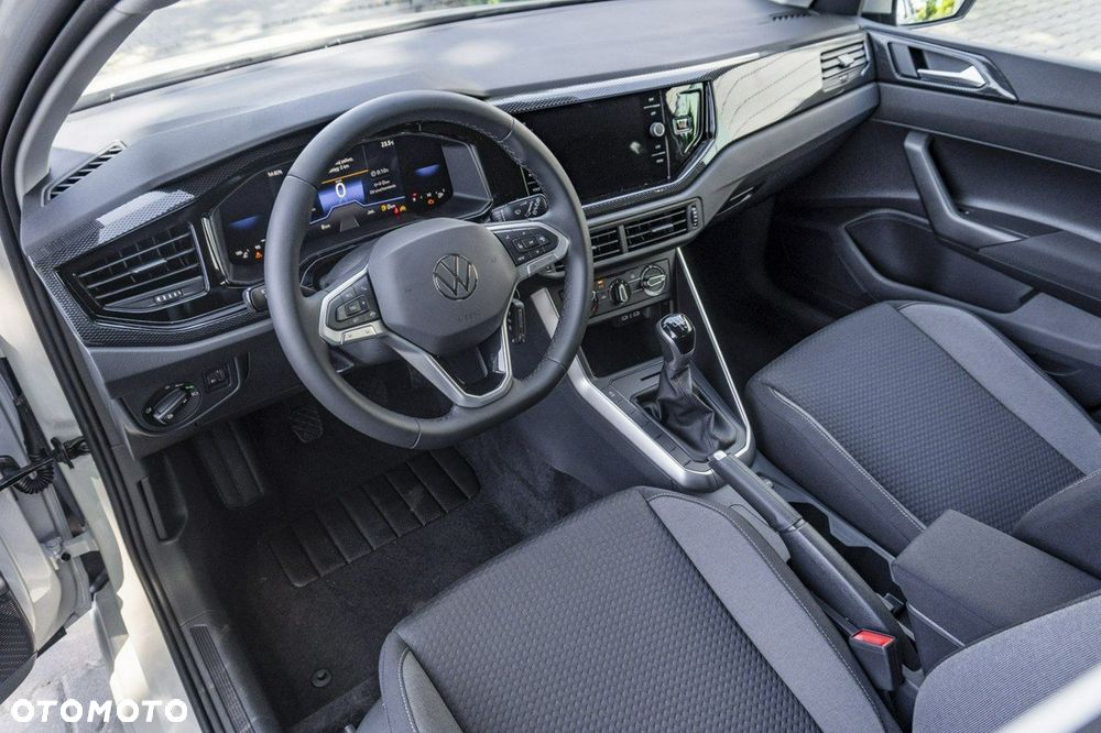 Volkswagen Polo - 14
