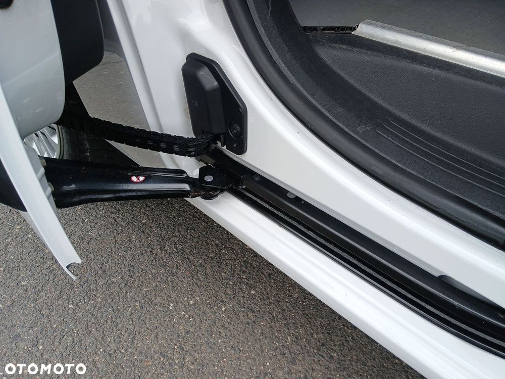 Toyota PROACE CITY - 41