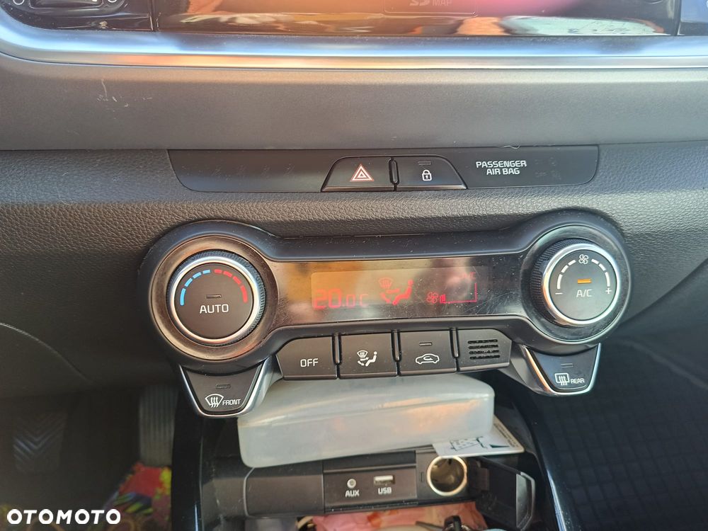 Kia Stonic 1.2 L - 13