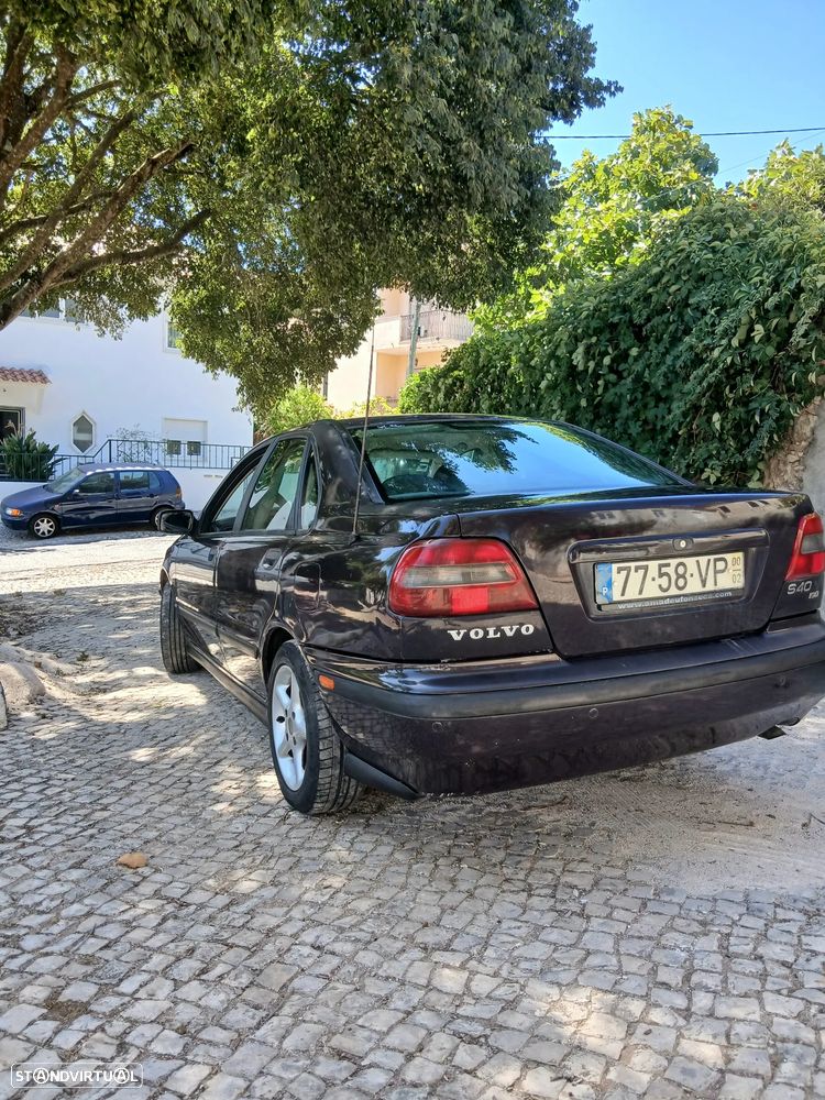 Volvo S40 1.9 D - 5