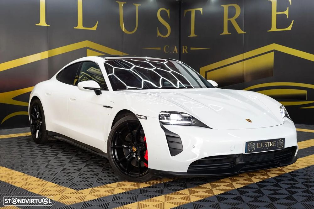 Porsche Taycan Sport Turismo GTS - 2