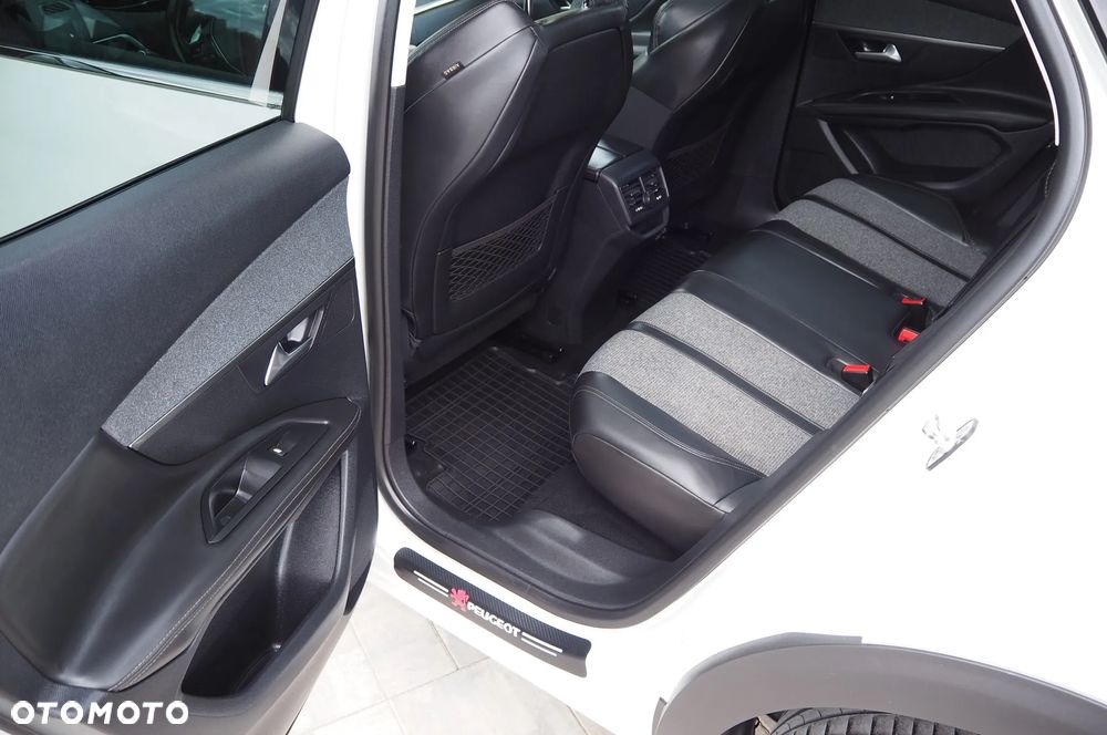 Peugeot 3008 BlueHDi 120 Stop & Start Allure - 28