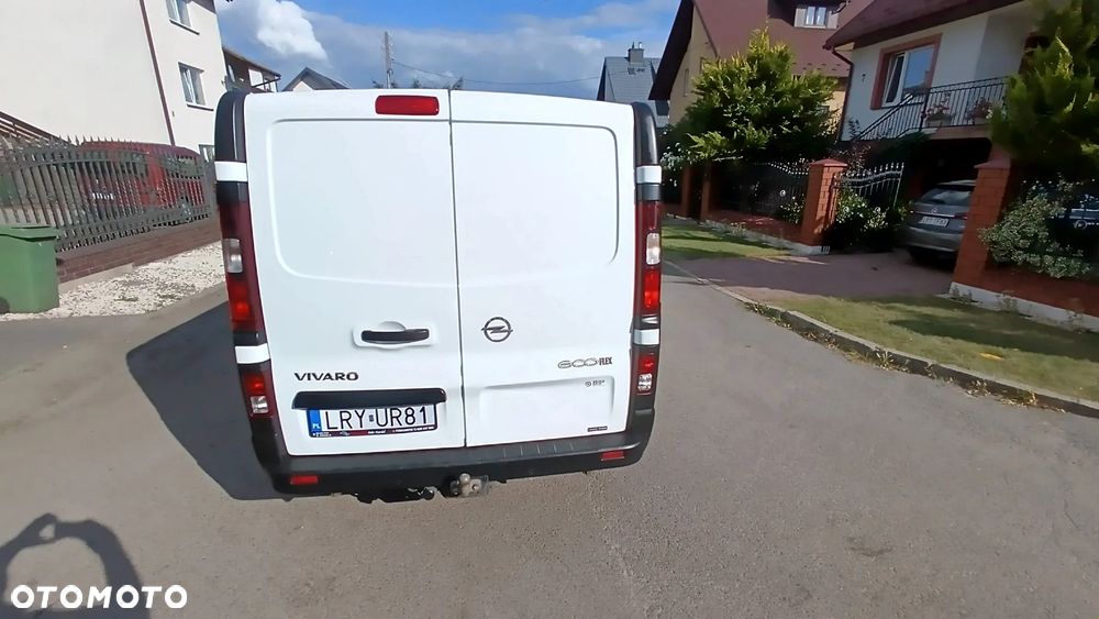 Opel Vivaro - 27