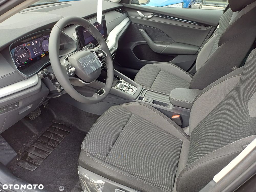 Skoda Octavia 1.5 TSI mHEV Drive Selection DSG - 10