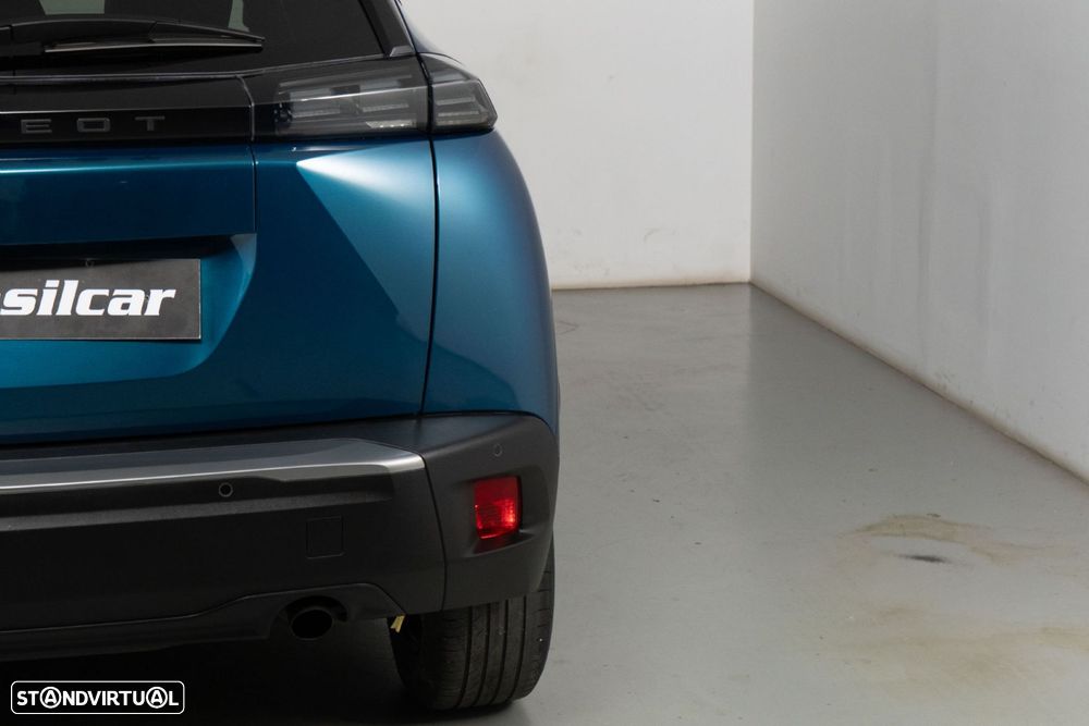 Peugeot 2008 1.2 PureTech Allure Pack - 21