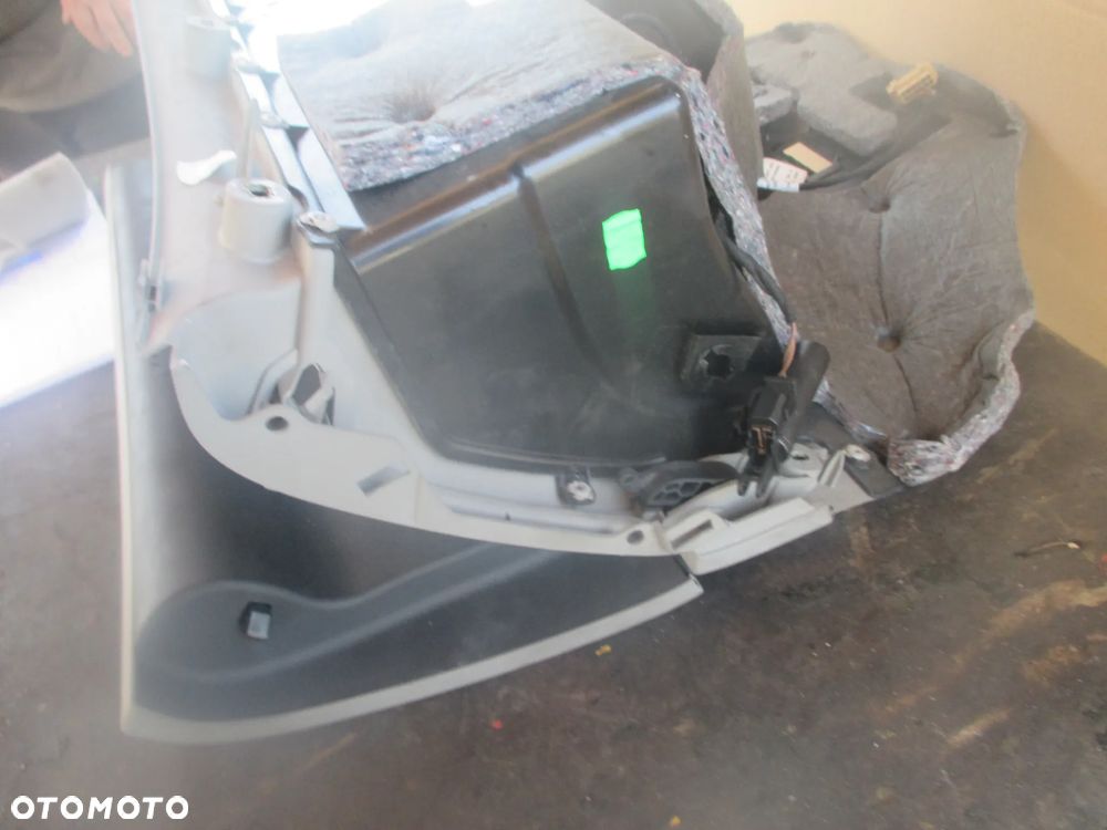 schowek pasażera Audi A4 B6 8E1857035C - 5