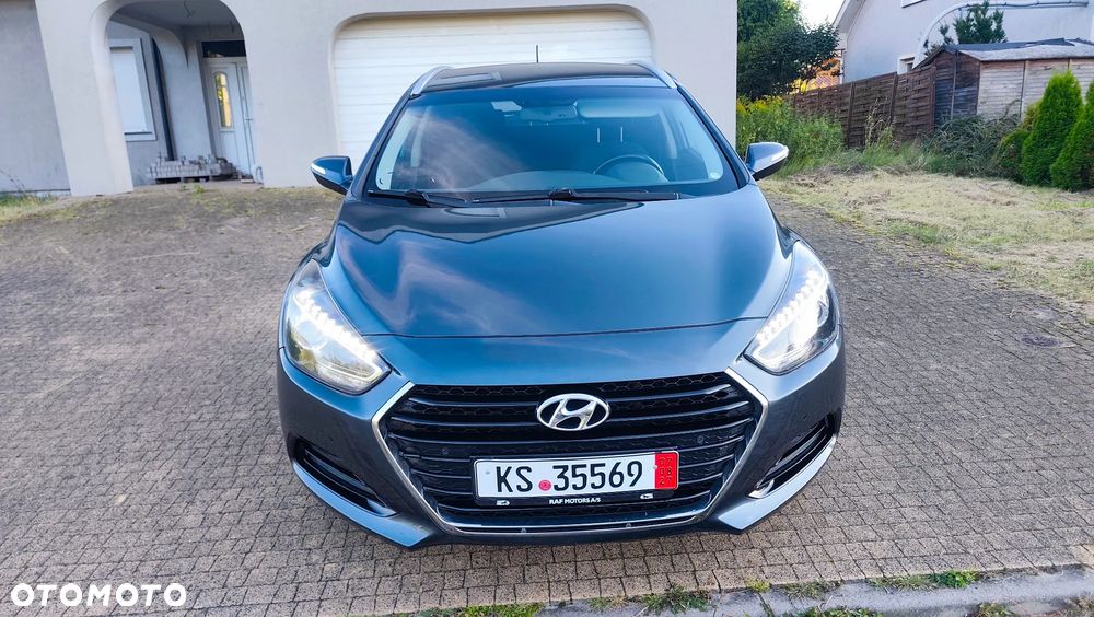 Hyundai i40 Kombi 1.7 CRDi Premium - 8