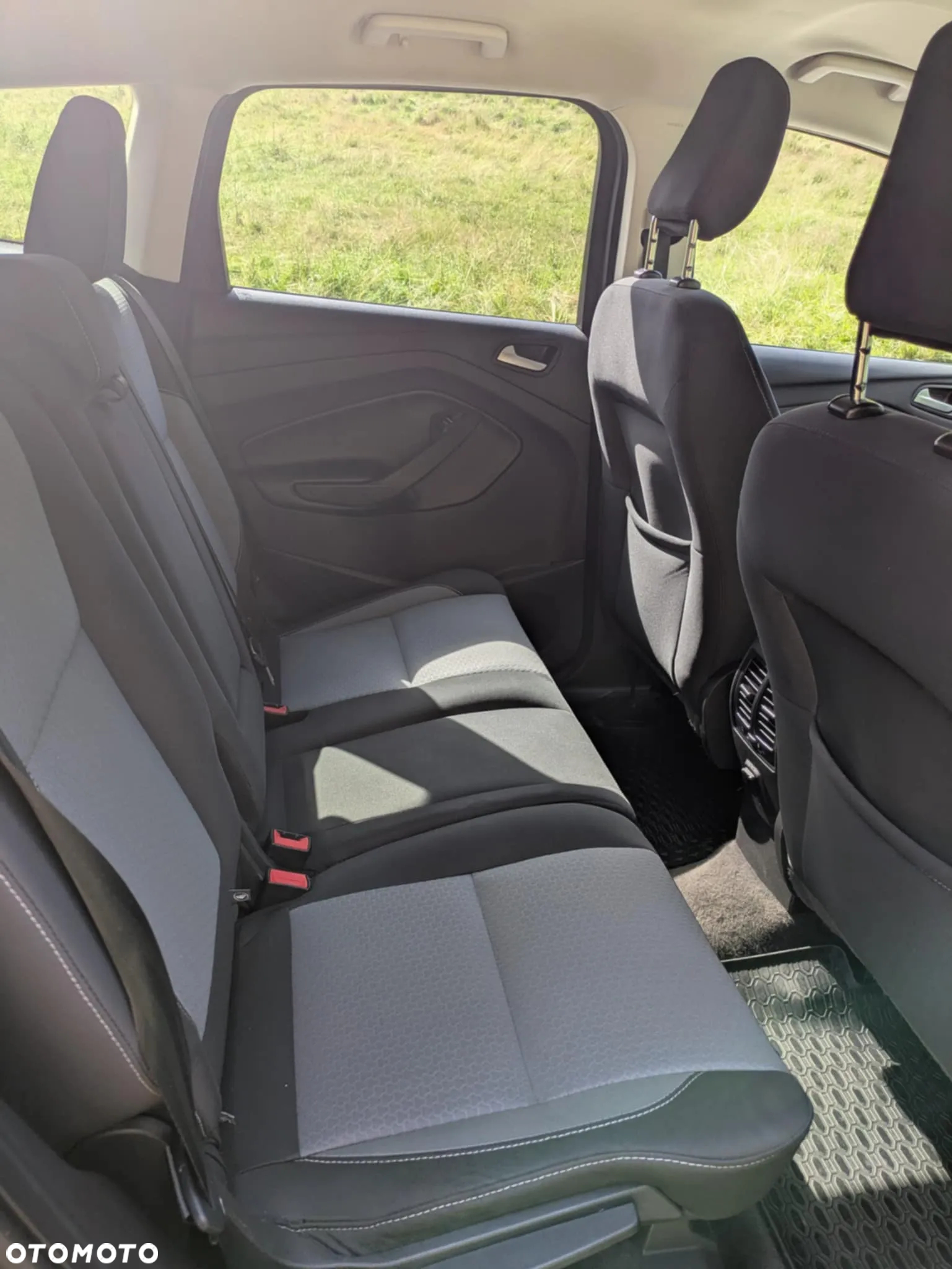 Ford Escape 1.5 EcoBoost AWD SE - 8