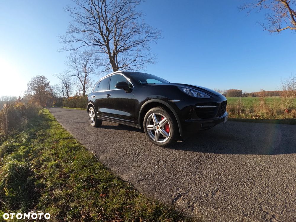 Porsche Cayenne - 4