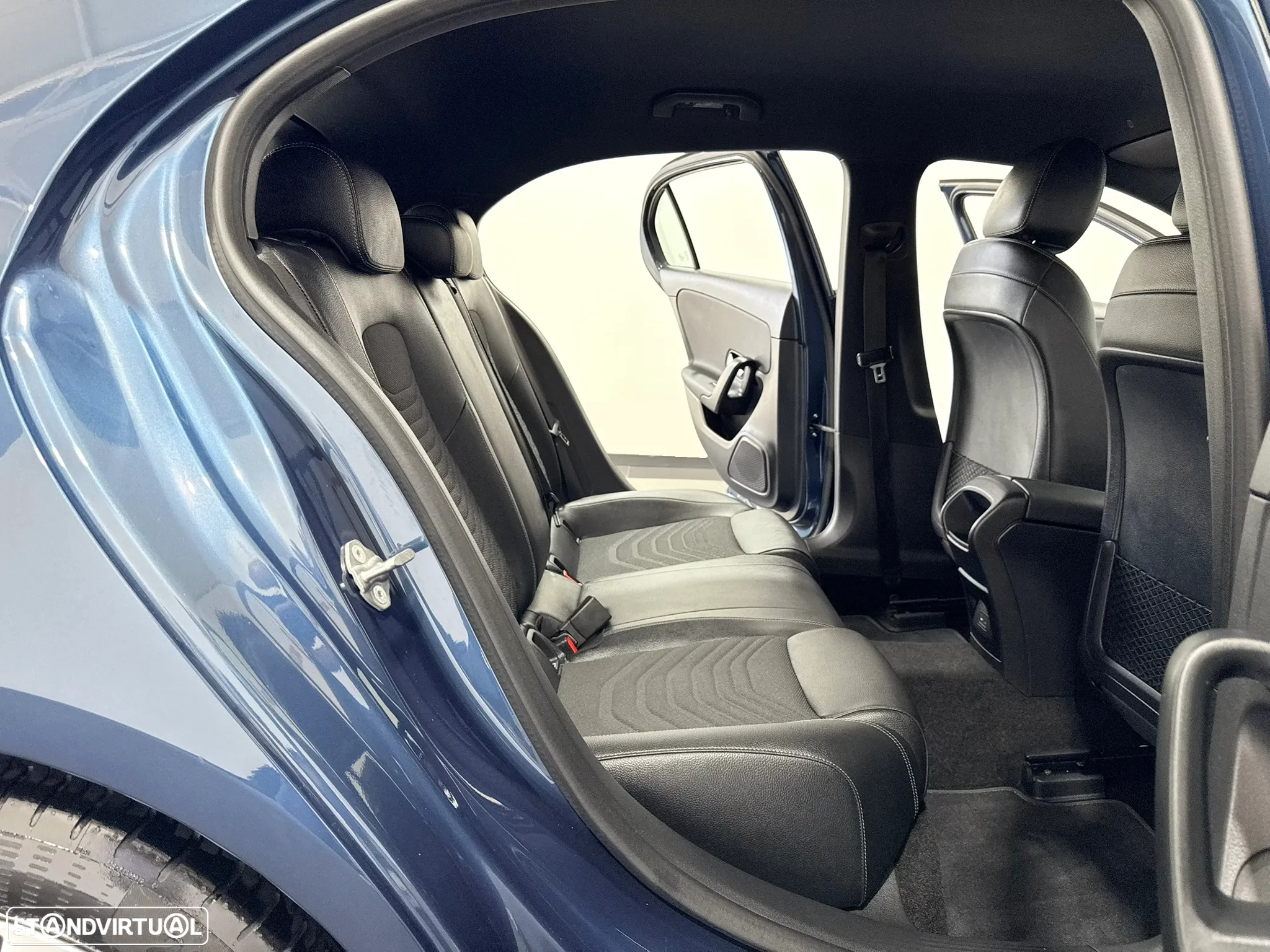 Mercedes-Benz A 180 d Progressive - 39