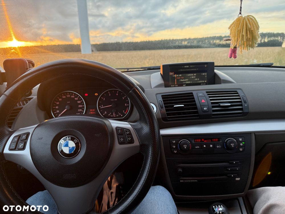 BMW Seria 1 116i - 13
