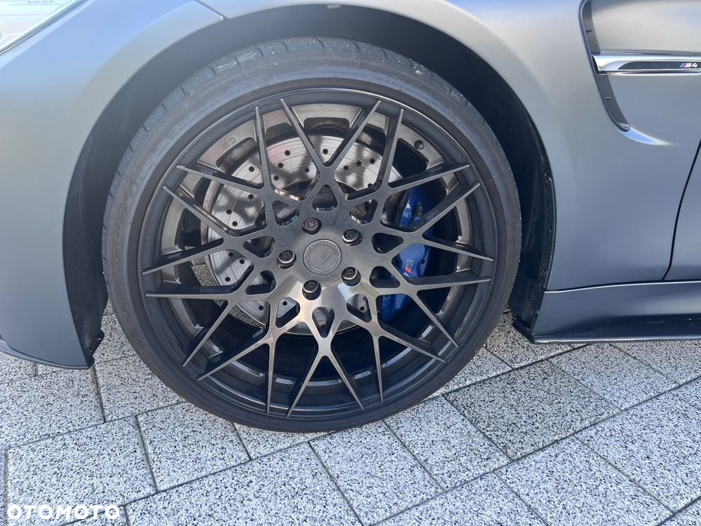 BMW M4 DKG - 23