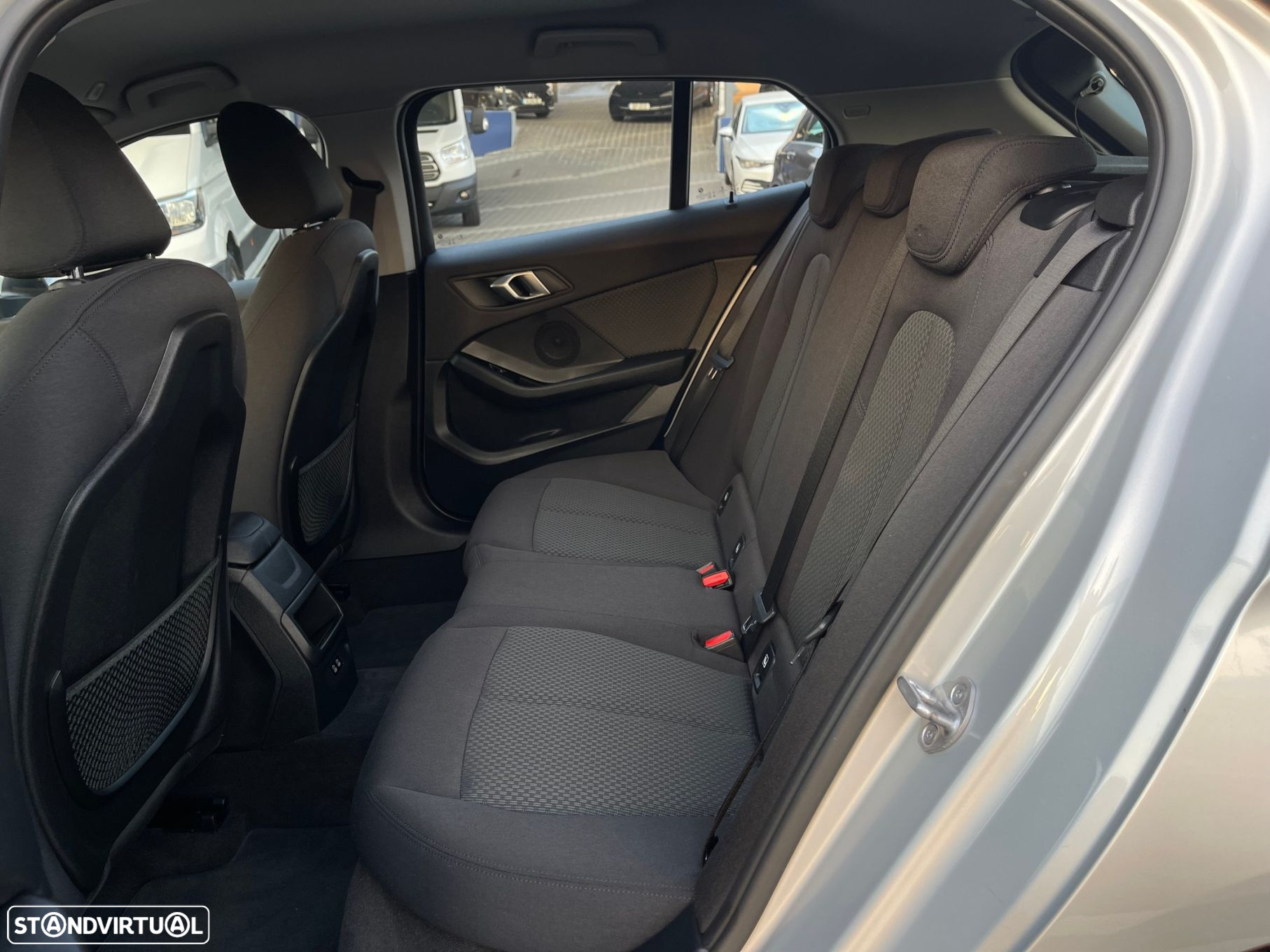 BMW 116 d Corporate Edition Auto - 31
