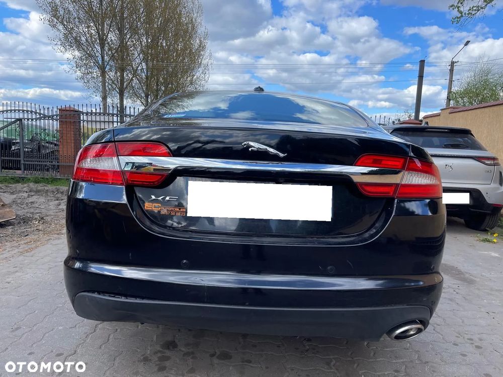 Jaguar XF - 36