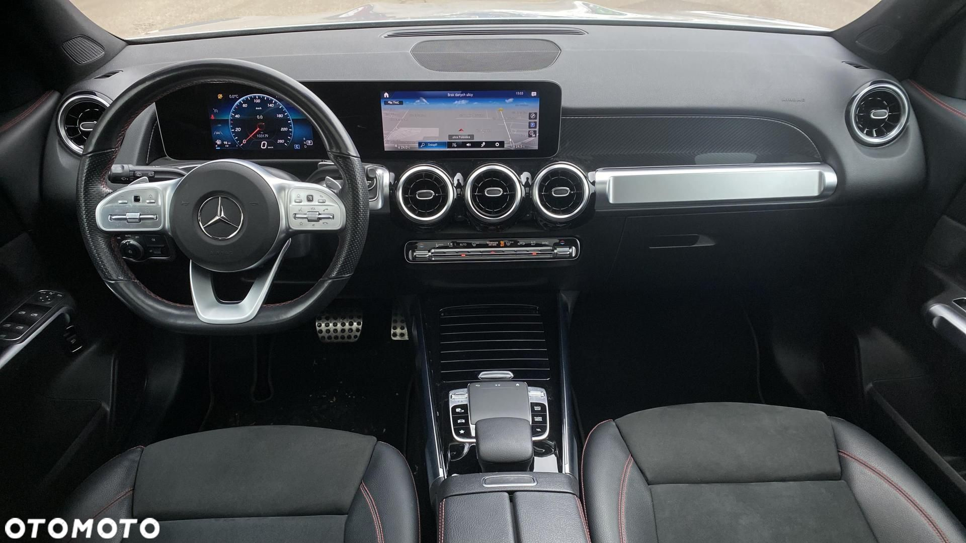 Mercedes-Benz GLB - 26