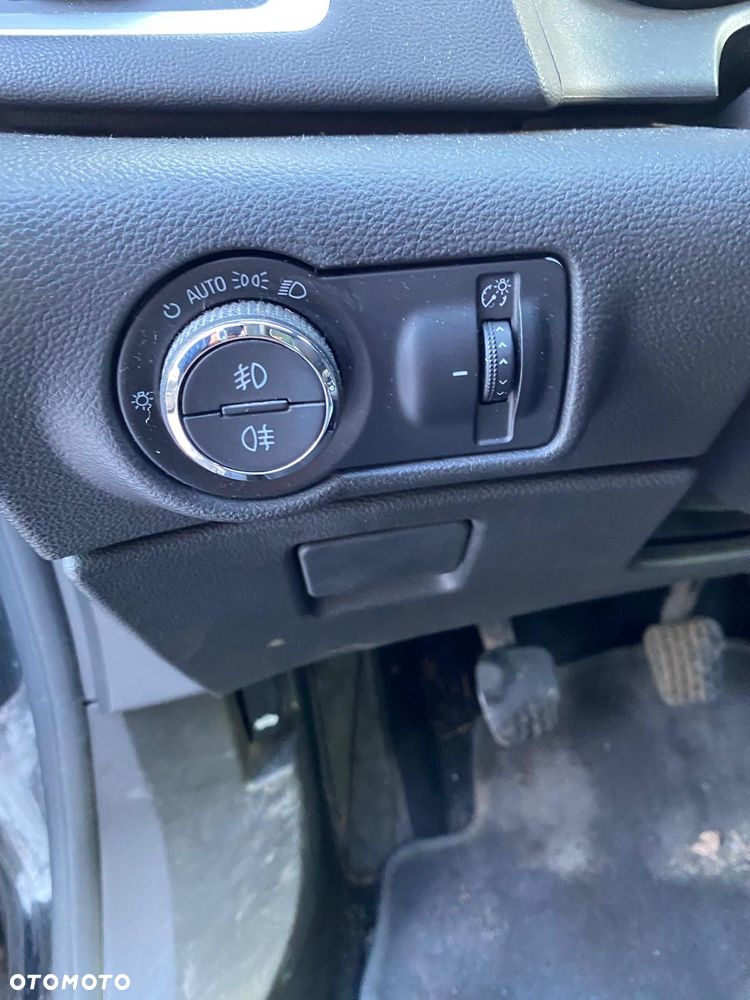 Opel Astra 1.7 CDTI DPF ecoFLEX TourerStart/Stop 105g Exklusiv - 13