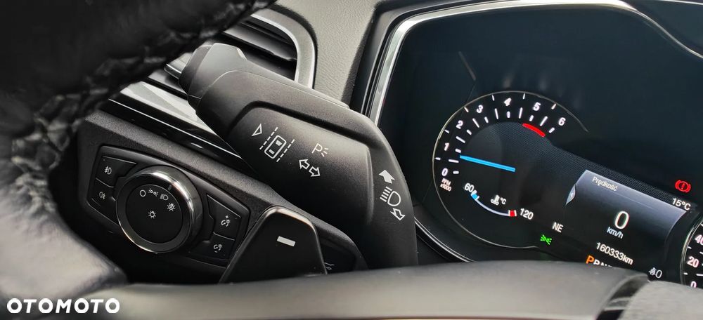 Ford Mondeo 2.0 EcoBlue Titanium - 22