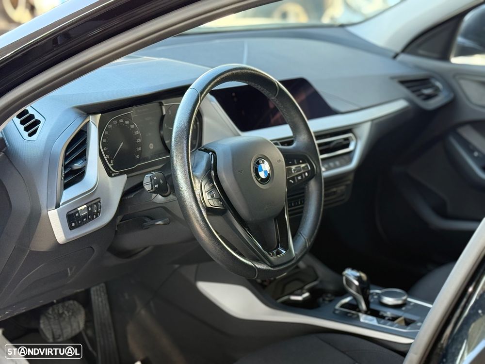 BMW 116 d Pack M - 8