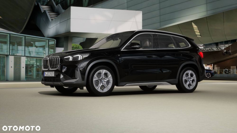 BMW X1 sDrive20i mHEV - 4