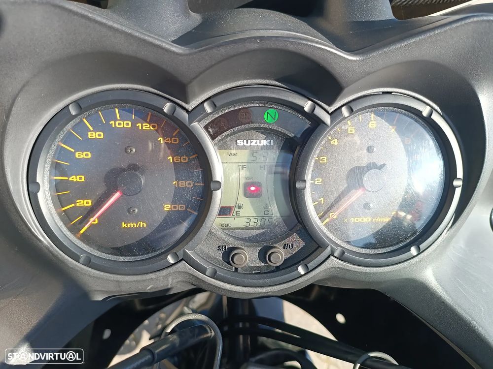 Suzuki v-strom DL - 5
